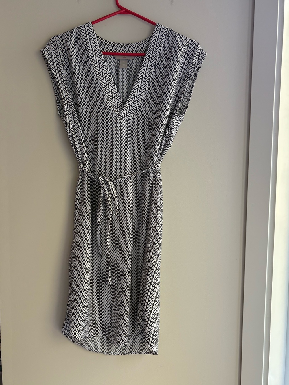 H&M Blue & White Chevron Dress